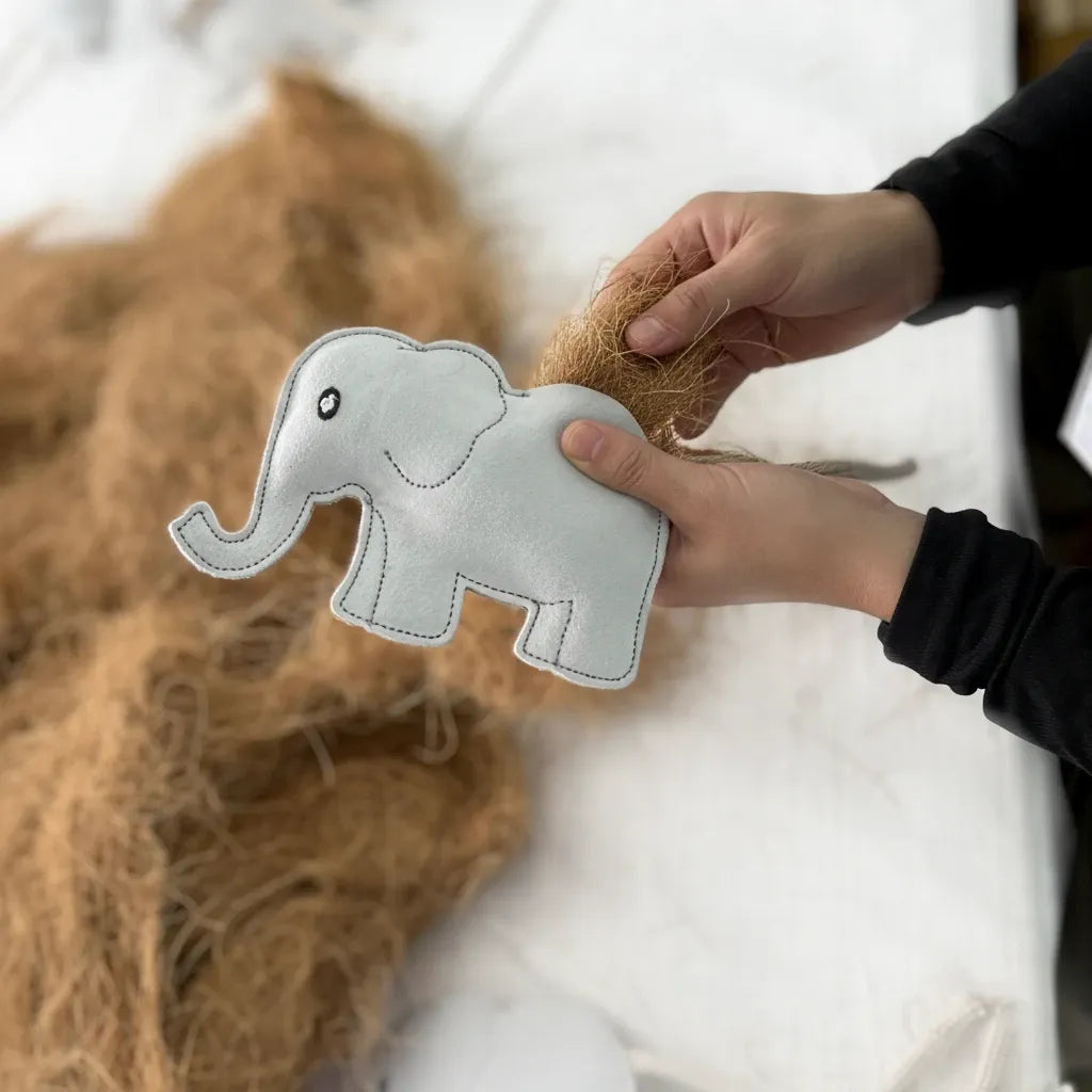 Lederspielzeug für Hunde im Set