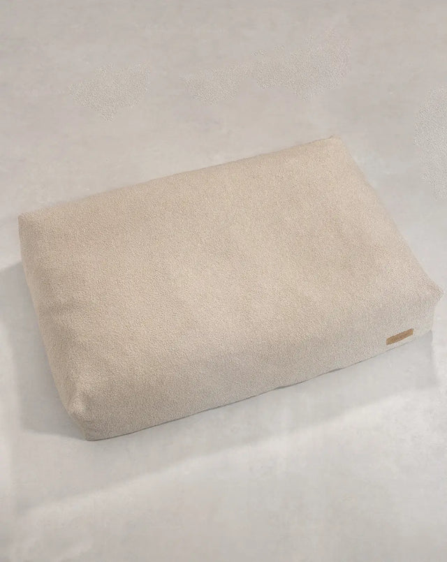 BUDDY. Hundebett - LeFluff - aus recycelten Materialien