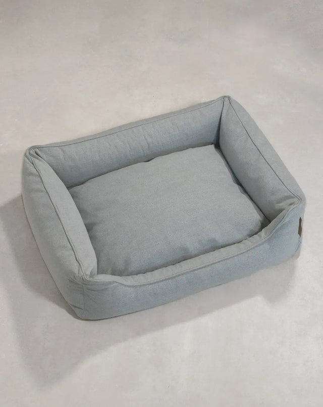 BUDDY. Hundebett mit Rand - grau/blau - aus recycelten Materialien