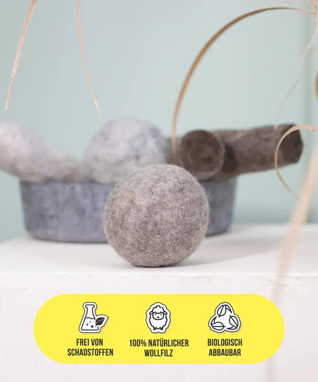 BUDDY. Hundespielzeug aus Wollfilz "Ball" - natürliches Hundespielzeug bei BUDDY. Hundezubehör online kaufen