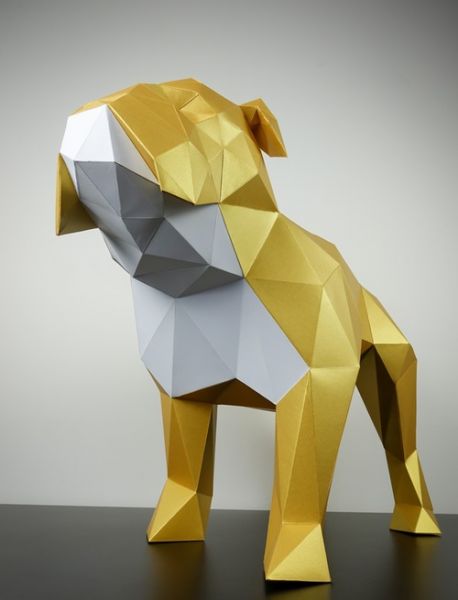 Papertrophy - Dekofiguren - Englische Bulldogge gold / weiß - bei BUDDY. Hundezubehör